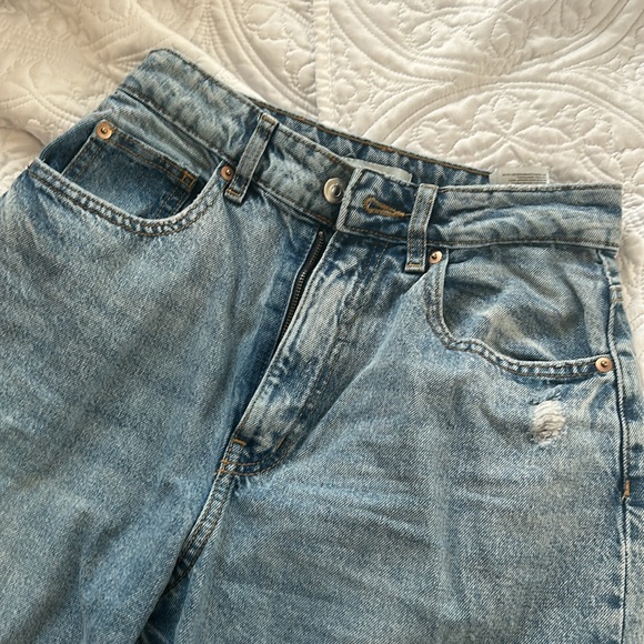 Super High Rise Jeans - Picture 4 of 6